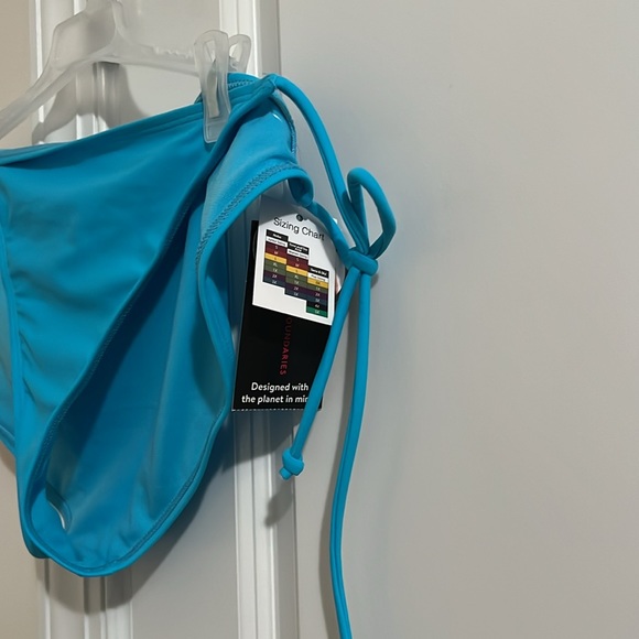 No Boundaries swim bottoms - Picture 2 of 4